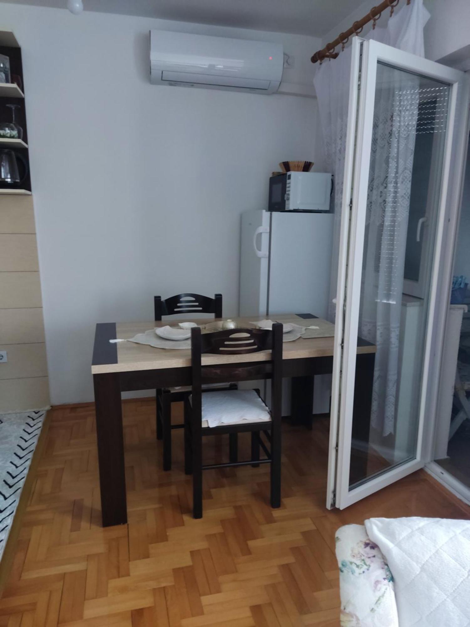 Apartman Dunja بلوزين المظهر الخارجي الصورة